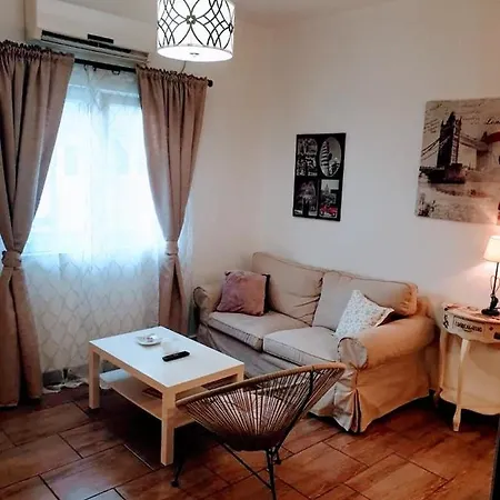 Studio Apartmant Leona With Parking Place *